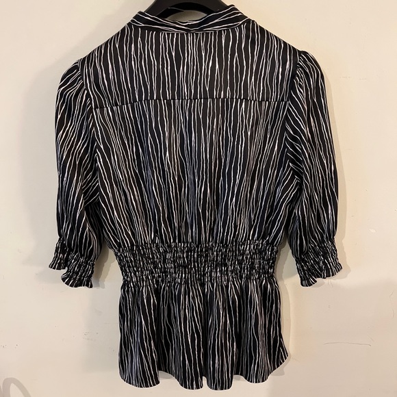 Vertigo Paris Striation  Plunge Neckline Blouse Elastic Waist & Sleeves Med - Picture 9 of 9